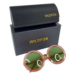 WILDFOX Malibu Sunglasses RARE Rosewater Pink With Green Lens NEW With Case